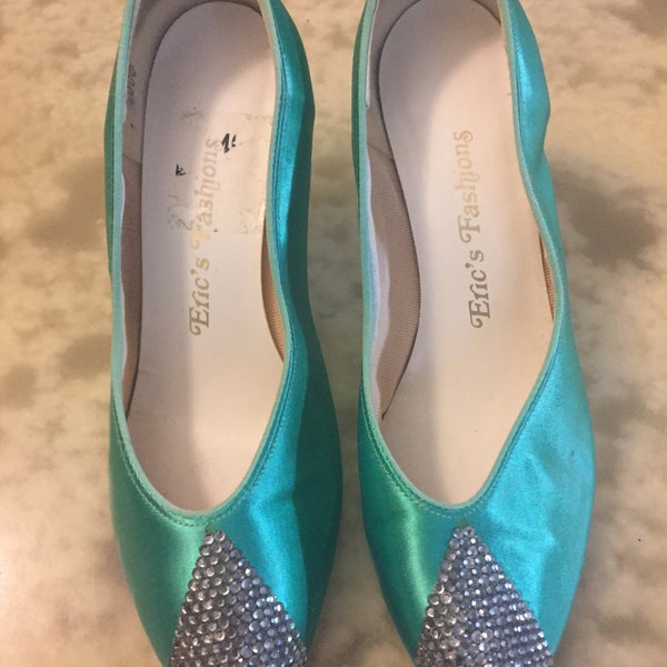 SALE: Vintage sea green Swarovski crystal pumps  heels size 7.5