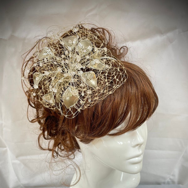 Champagne fascinator, mother of the bride, Gold fascinator, wedding hat, beige fascinator, antique gold, UK fascinator, Veiled fascinator,