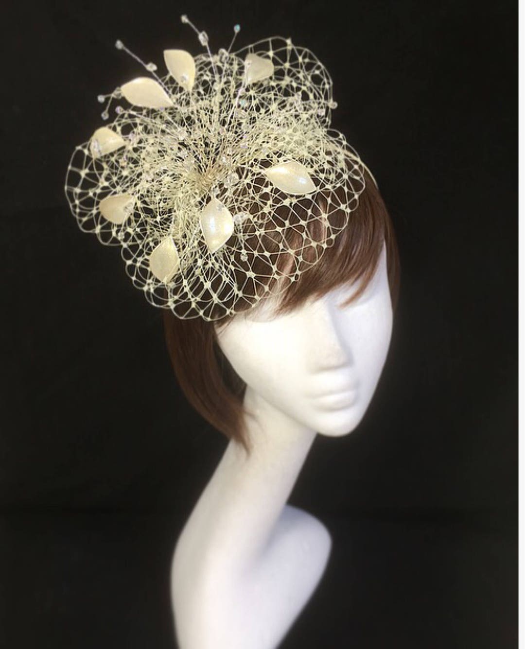 Cream Gold Fascinator, Mother of the Bride, UK Fascinator, Wedding Hat