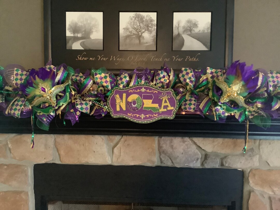 mardi gras fireplace decorations