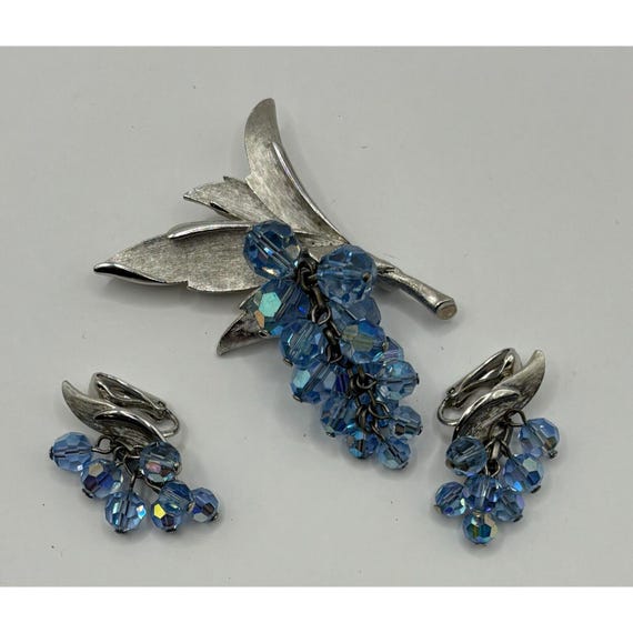 Crystal Aurora Borealis Grape Cluster Brooch Earr… - image 2