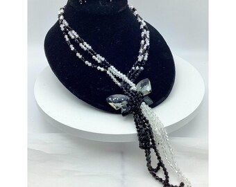 1990年代のファセットブラック＆クリアクリスタルネックレス