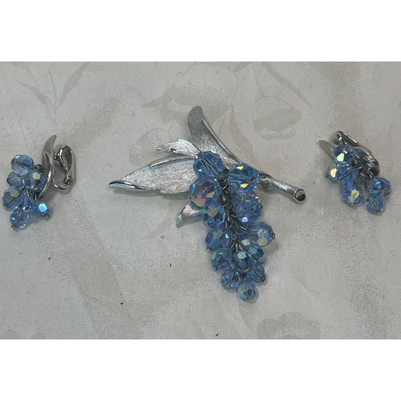 Crystal Aurora Borealis Grape Cluster Brooch Earr… - image 1