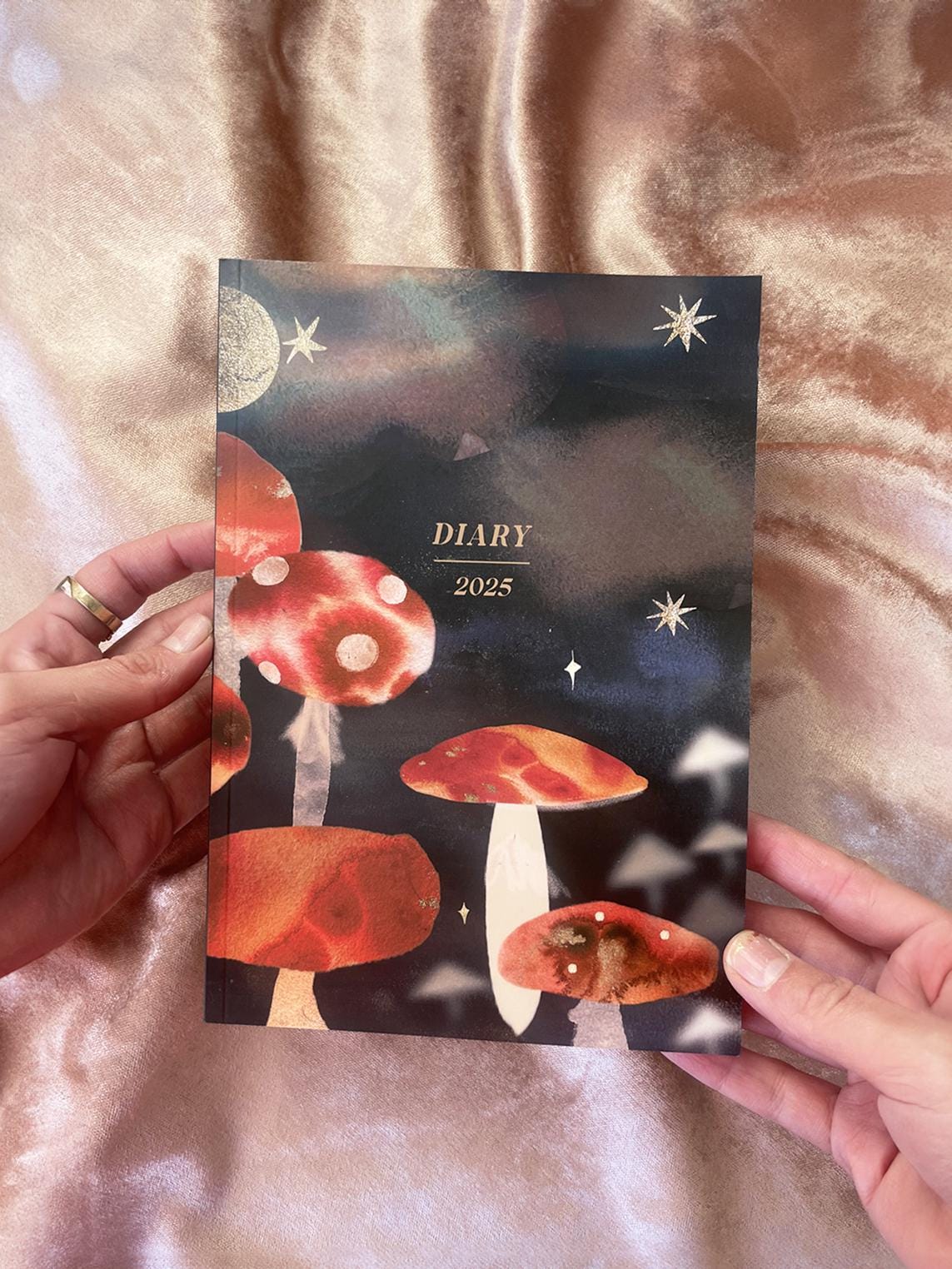 Nikkistrange - Etsy