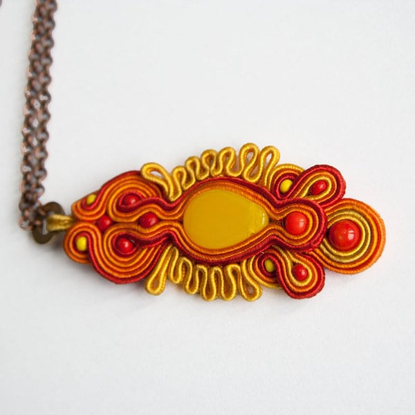 FLAME sutasz wisior naszyjnik SOUTACHE