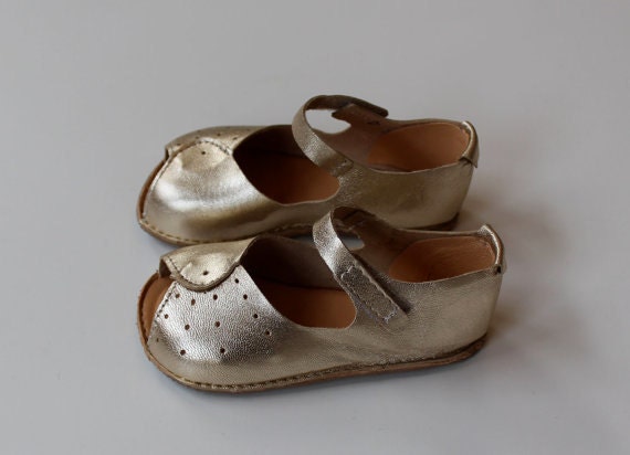 leather sandals with rubber soles
