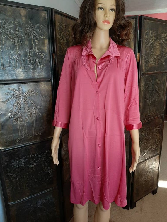 Robe or Cover Up, Button Front Dressing Gown, Van… - image 3