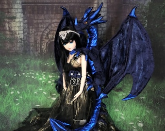 Patrón PDF Dragón de Medianoche de 81 cm (32 pulgadas), totalmente alambrado, con un accesorio de alas de 61 cm (24 pulgadas) para muñecas BJD de 1/3 o 1/4.