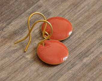 fine small enamel earrings in peach golden