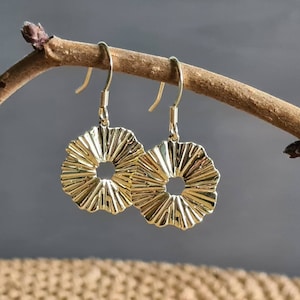 small gold earrings "Sunburst" made of stainless steel