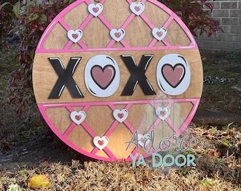 XOXO hanger, Valentines XO door hanger, Love Bug XOXO hanger