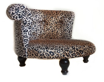 Velvet dog bed, Cat Sofa, Round Pet Bed, Chaise Lounge dog, gift car lovers