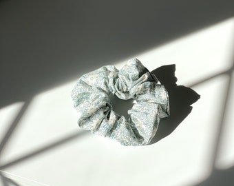 Vintage floral print Scrunchie, ponytail holder