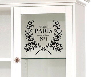 Tatuaje de muebles - Corona - Hotel París