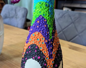 Hand dekorierte Vase - Fimo Vase - Upcycled Vase - Bunte Vase - Dopamin Dekor - Mehrfarbige Vase - Eklektische Wohndeko