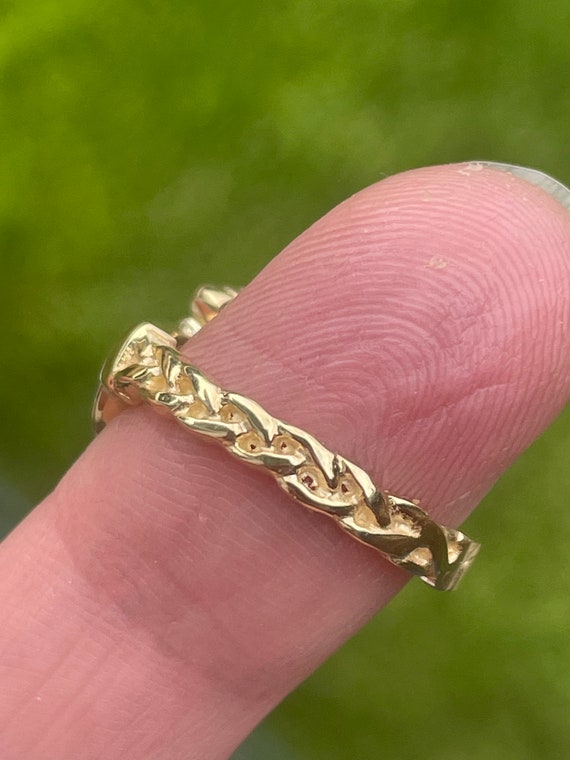 Claddagh on sale cremation ring