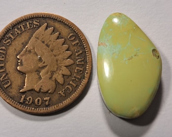 ROYSTON Turquoise Cab 8ct. Sweet Yellow Natural