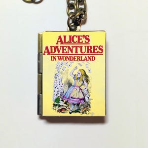Alice Adventure&#39;s in Wonderland - Book Cover Locket