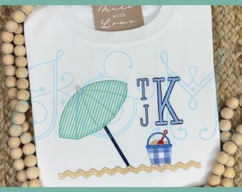 Classic Beach Scene with Faux Ric Rac Sand Umbrella and Pail Bucket Blanket Stitch Applique Vintage Style Machine Embroidery Design