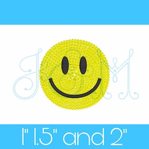 以下が含まれることがあります： 黒い輪郭のある黄色のスマイリーフェイスの刺繍デザイン。デザインのサイズは1.5インチと2インチです。