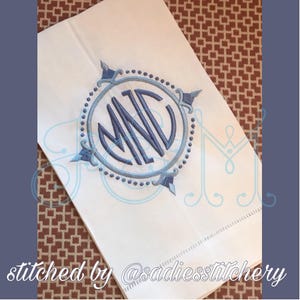 Satin and Colonial Dot Monogram Frame Circle Heirloom Vintage Style Machine Embroidery Design