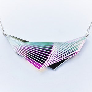 Outrun aesthetic graphic necklace.