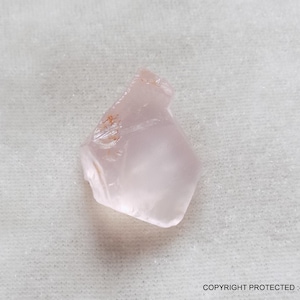 27.60cts NATURAL ROSE QUARTZ Raw rough rose quartz gemstone for wire jewelry making stone natural un-heated no heated 100% collectable stone