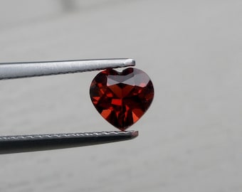 NATURAL garnet HEART 6x6 mm perfect red gift for your valentine red garnet 6mm heart shape garnet perfect for your love once Mozambique red