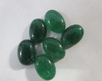 NATURAL GREEN AVENTURIAN oval cabochon 10x14 mm 5.45 cts for one pcs