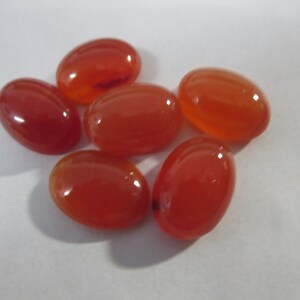1PC 10X14MM NATURAL CARNELIAN oval cabochon orange carnelian cabochon oval 10x14mm aaa quality smooth caochon 10x14mm carnelian cabochon image 3