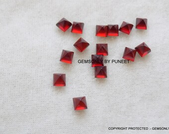 4MM NATURAL RED GARNET Pyramid cabochon 4mm smooth poliesh garnet 4mm sq pyramid red garnet healing stone 4mm square garnet mozambique