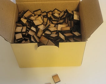 Caja de azulejos de madera de 3/8 x 1/2 pulgada en blanco