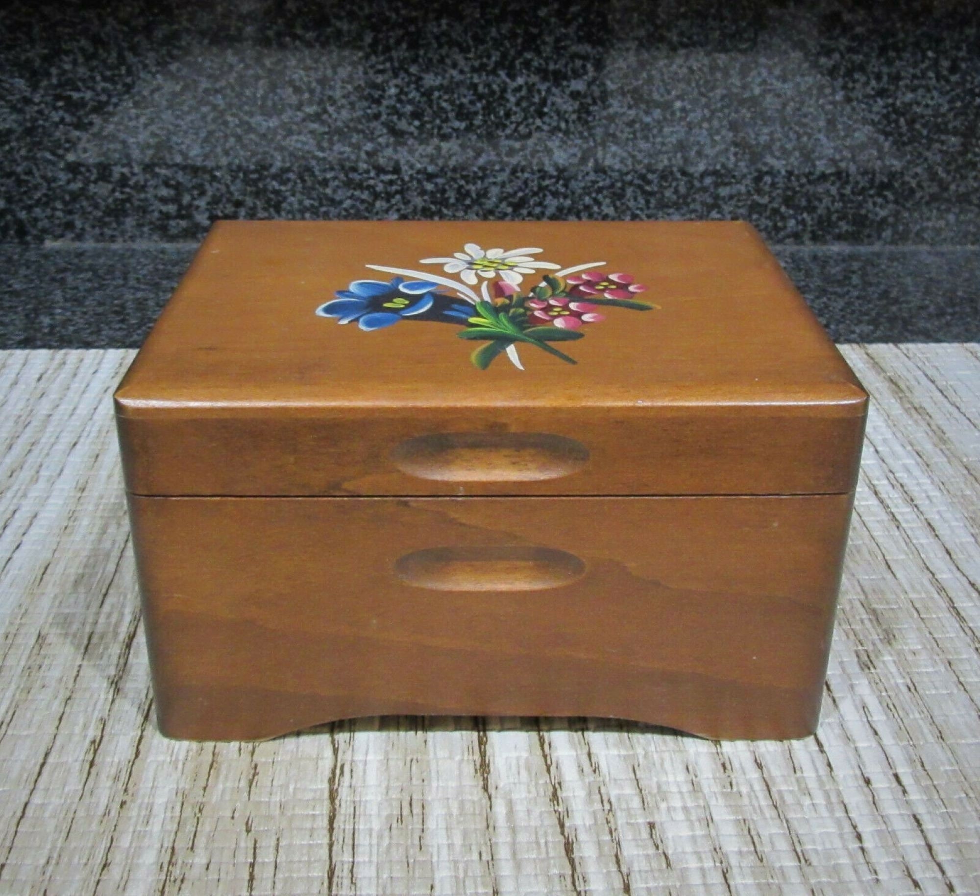 ☆廃盤☆ FACE RECORDS /７インチ WOOD BOX ハンドメイド ☆廃盤☆ FACE RECORDS /7インチ WOOD BOX ハンドメイド