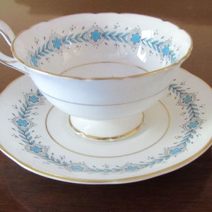 Vintage 60s Aynsley Bone China 