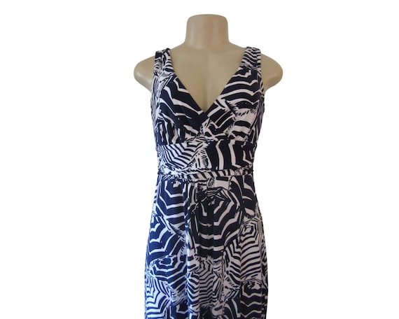 Lilly Pulitzer Oh Cabana Navy Blue & White Maxi Dress W Gathered Waist SZ Small - Etsy Lilly Pulitzer Oh Cabana Navy Blue & White Maxi Dress W Gathered Waist SZ Small - Etsy