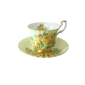 Vintage Royal Albert Bone China Teacup & Saucer Yellow Cabbage Roses Gold Trim England