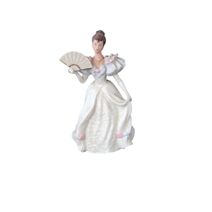 Lenox Cinderella Figurine, &quot;Beauty of the Ball&quot; Figurine