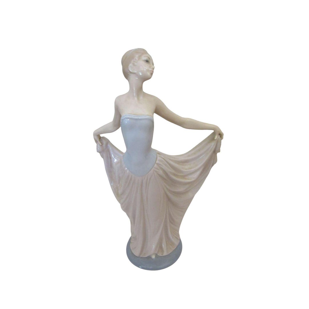 Lladro Porcelain Figurine 