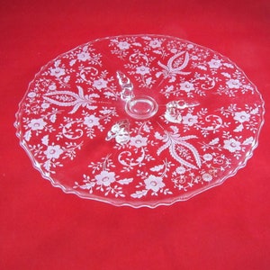 Vintage 40s New Martinsville Viking Prelude Etched Footed Cake Plate, 10 3/4&quot; Wide
