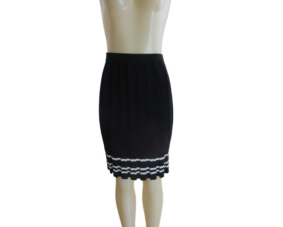 Vintage St John Black w White Stripe Pleated Knit… - image 1