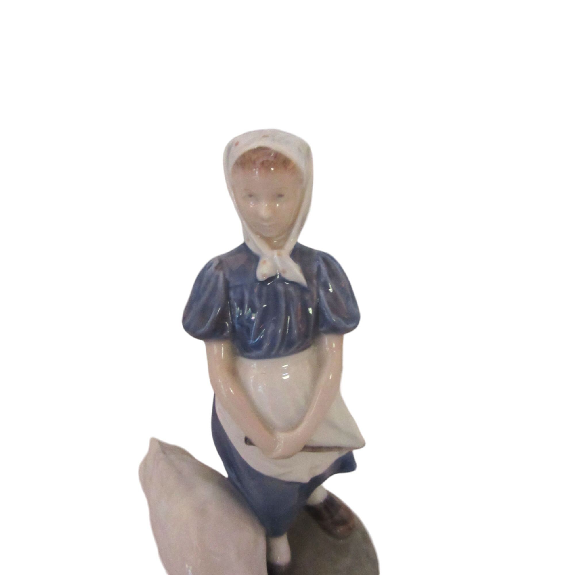 Vintage 1967, Royal Copenhagen #527 Porcelain Girl with Goose