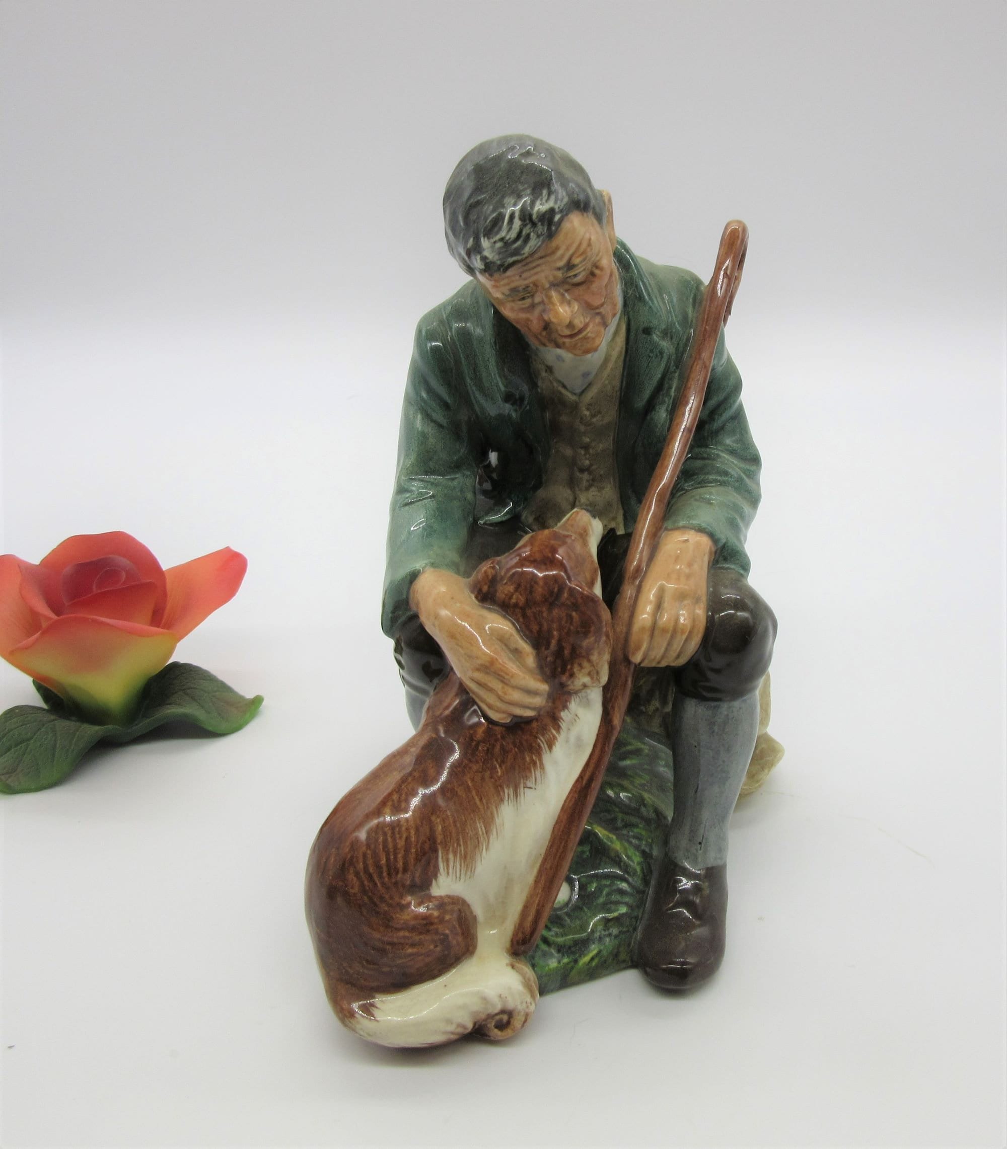 ロイヤルドルトン　フィギュア　アフガンハウンド ロイヤルドルトン フィギュア アフガンハウンド ロイヤルドルトン