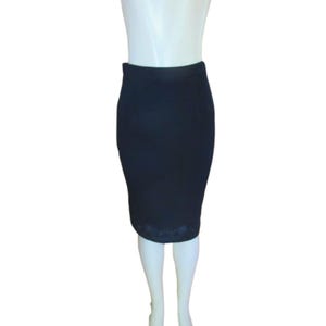 Vintage St John Black Knit Pencil Skirt W/ Embroidered & Beaded Hem Size 4