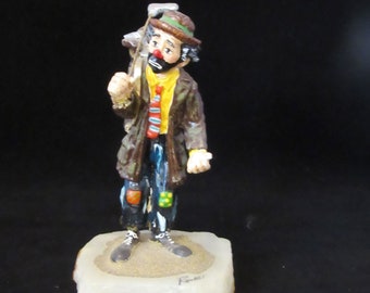 Vintage 1985 Signed Ron Lee Clown Playing Golf on Quartz Stand, Adorable