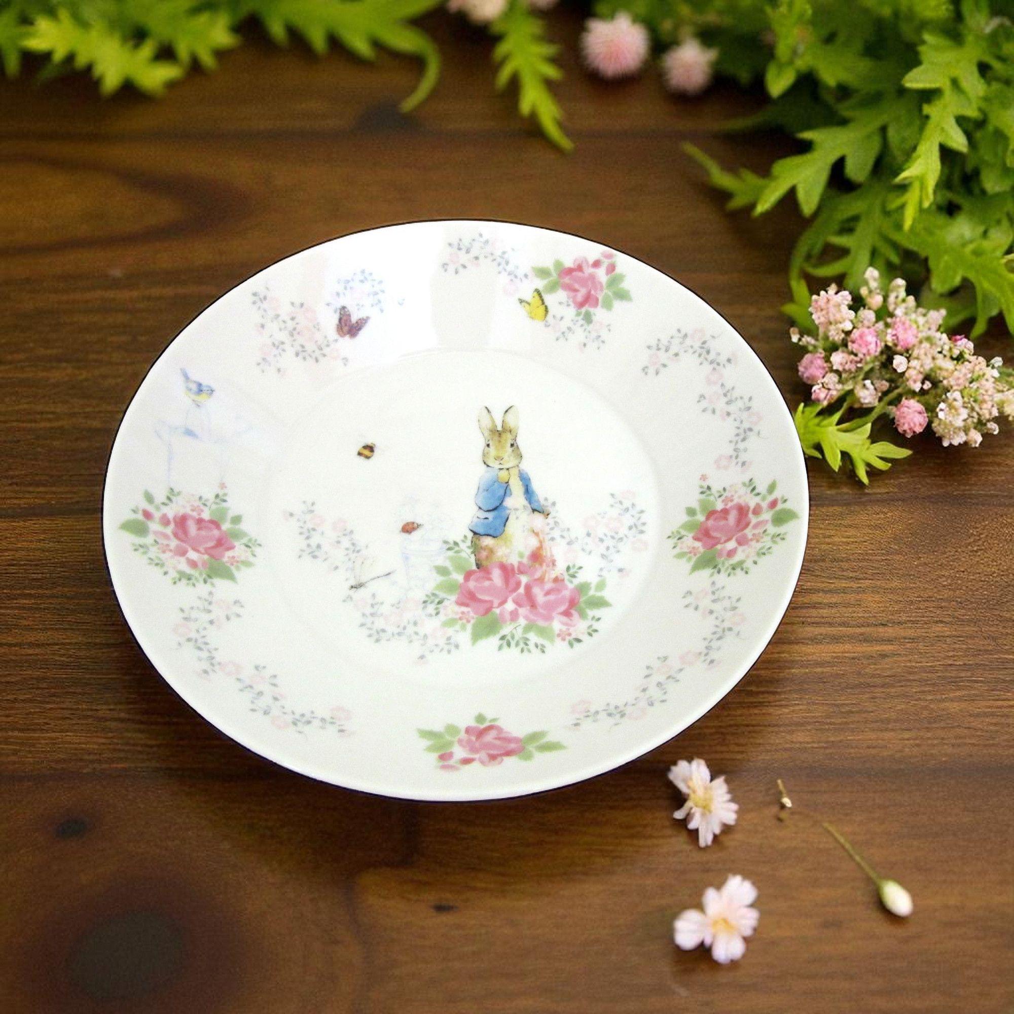 Peter Rabbit Ceramic Collection Peter Rabbit the World of Beatrix Potter by Yamaka Porcelain Bowl With ...