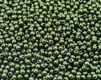 100pcs 3mm Czech Pressed Glass Beads Round Jet Green Luster (3RP011)