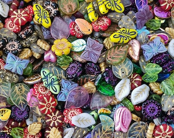 65 g (2,29 oz) Unique Mix of Glass Beads for Jewelry Making, Flowers & Leaves, Czech Glass (MIXS191-65g)