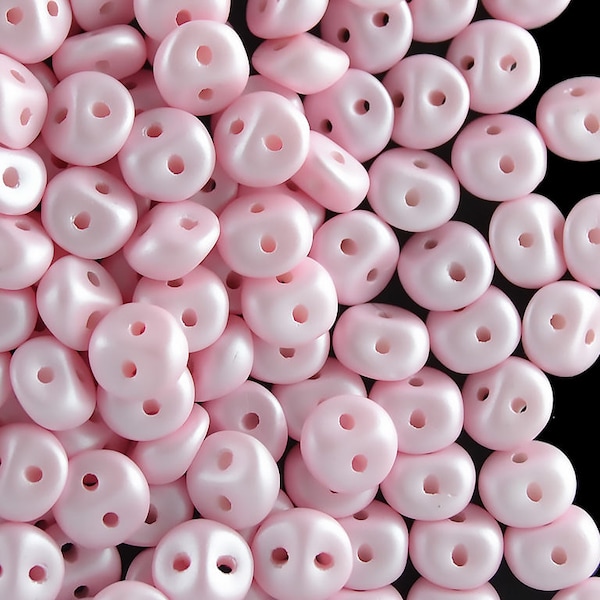 50 perles Es-O® 5 mm, verre tchèque, poudre d'albâtre rose pâle (ES027)