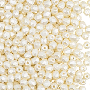 100pcs Czech Fire Polished Faceted Glass Beads Round 3mm Pastel Light Cream (3FP5110)