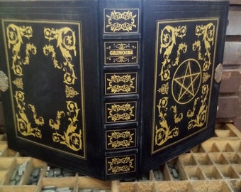 Beauchamp Grimoire - Witches of east end-  NEW MODEL book of shadows-wicca-REFILLABLE- blank pages, grimoire